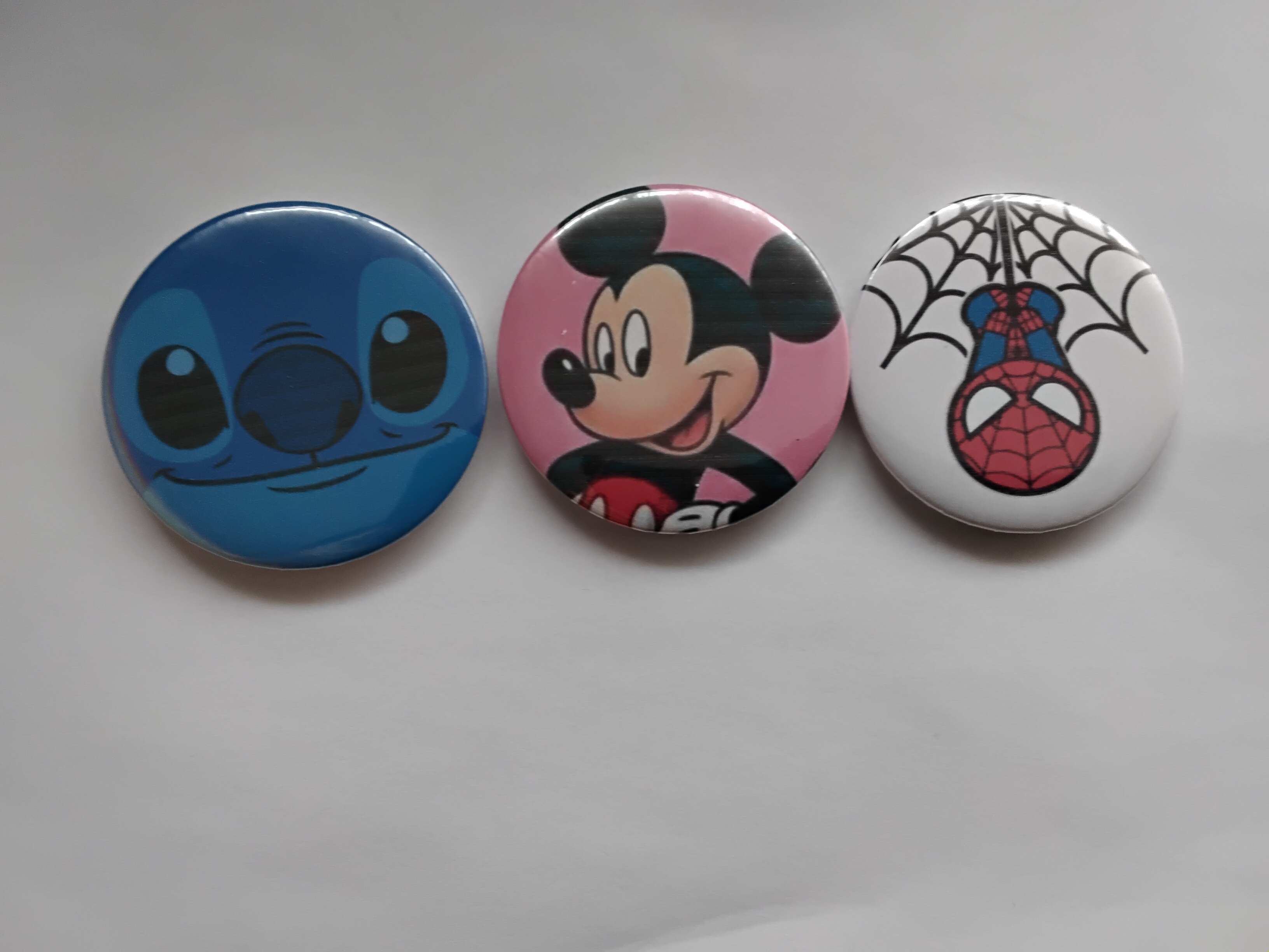 Pack 3 chapas de dibujos animados